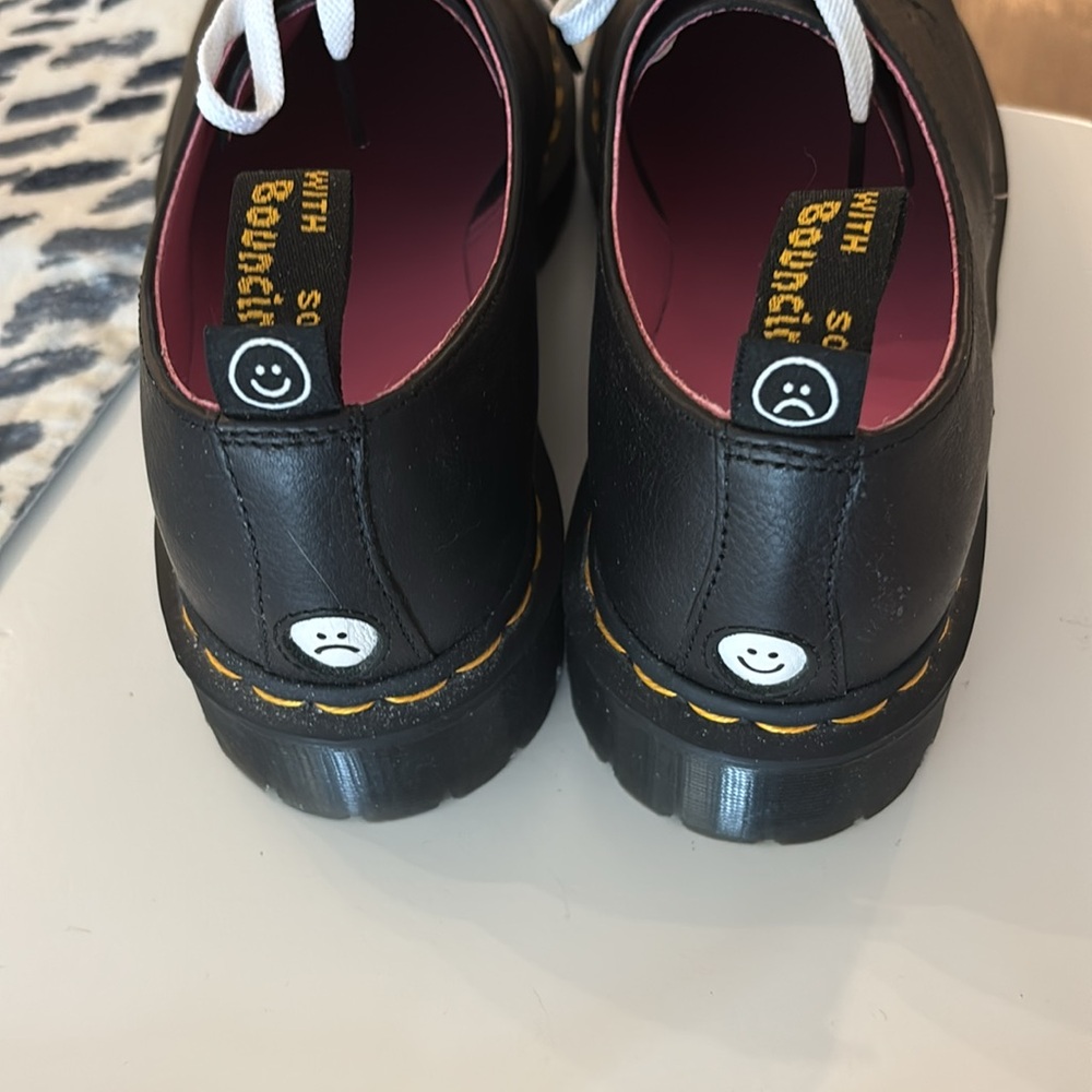 Dr. Martens Black Leather Smiley Oxford Flats with White Accents - Picture 2 of 4
